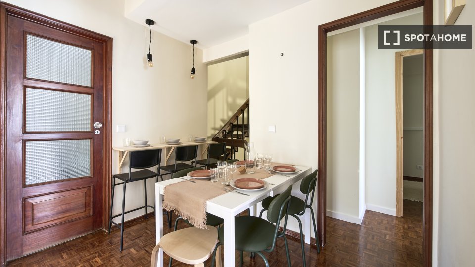 Double room Lisbon, 10 beds — photo 4