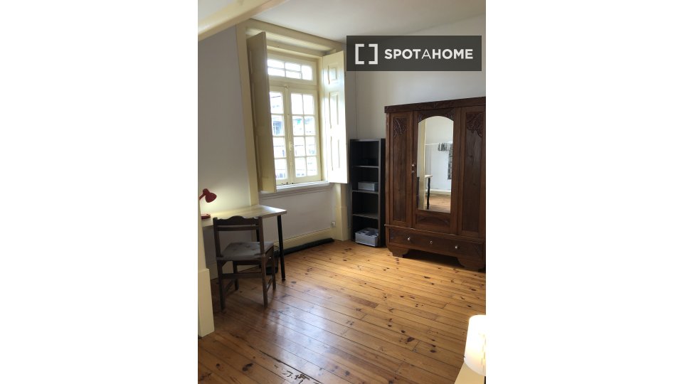 Apartment Coimbra, 3 beds — photo 38