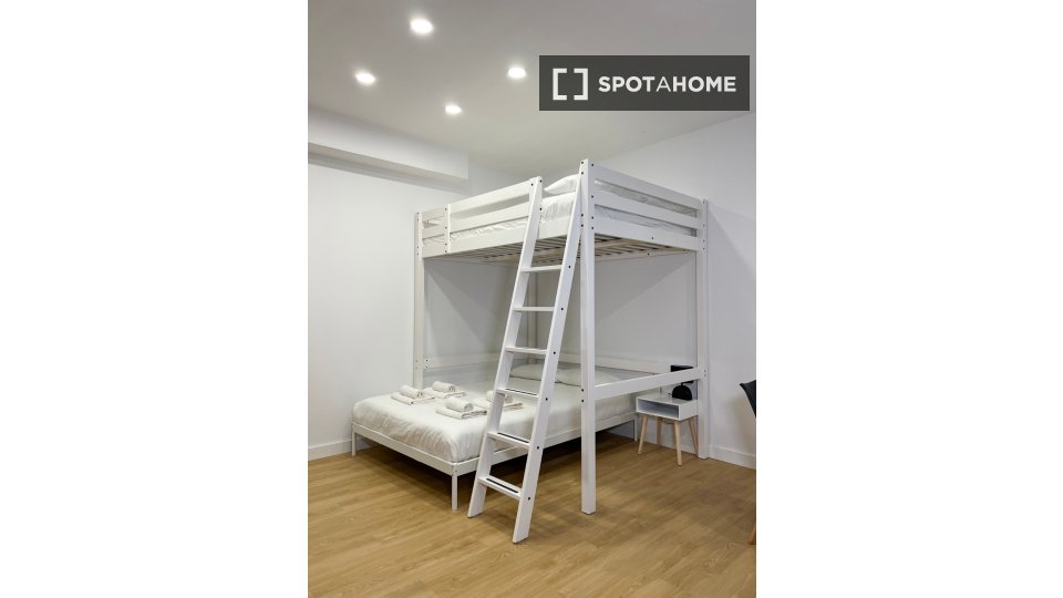 Apartment mono Barcelona, 35m² — photo 9