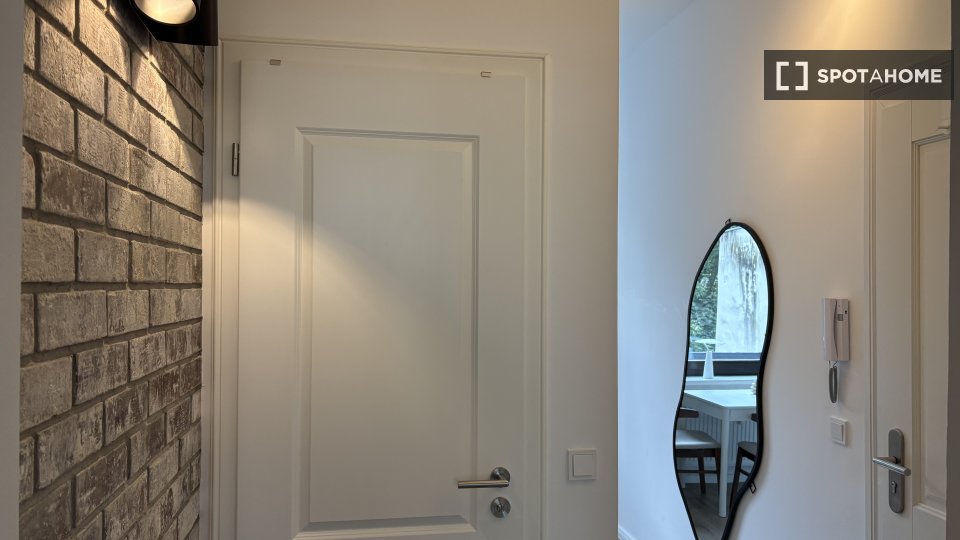 Apartment mono Cologne, 34m² — photo 1