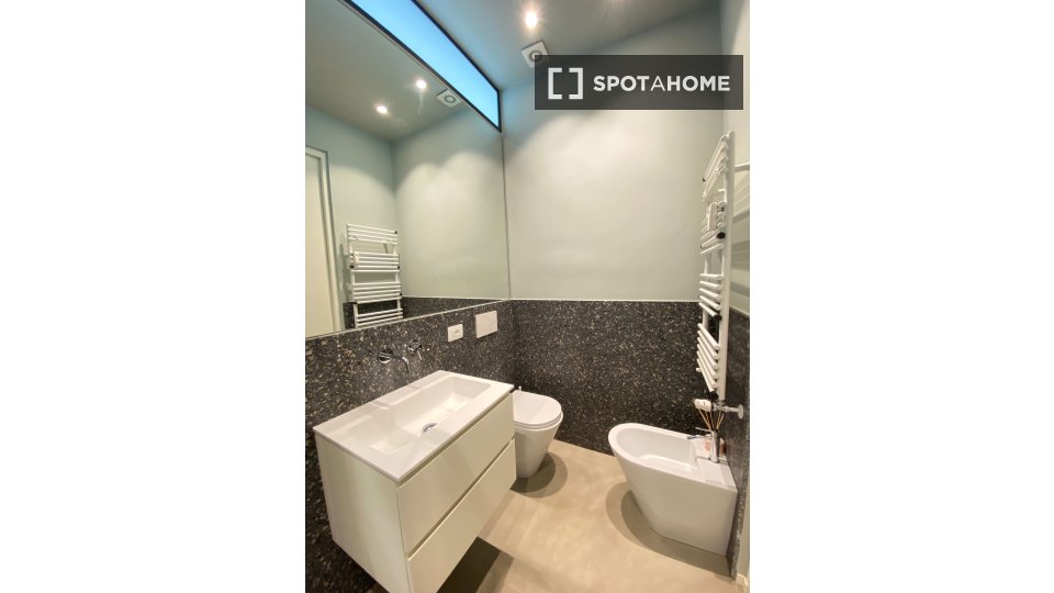 Apartment Milan, 2 beds — photo 20