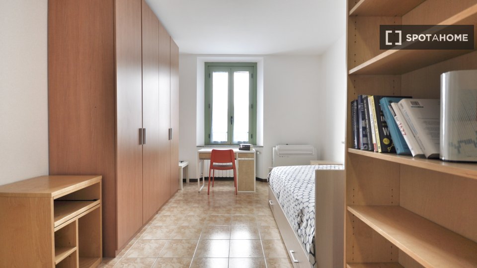 Apartment Milan, 2 beds, 55m² — photo 13