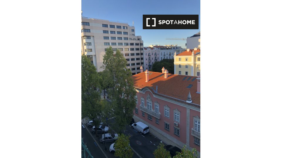Double room Lisbon, 10 beds — photo 4
