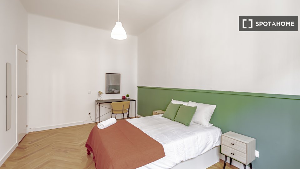 Double room Madrid, 8 beds — photo 11