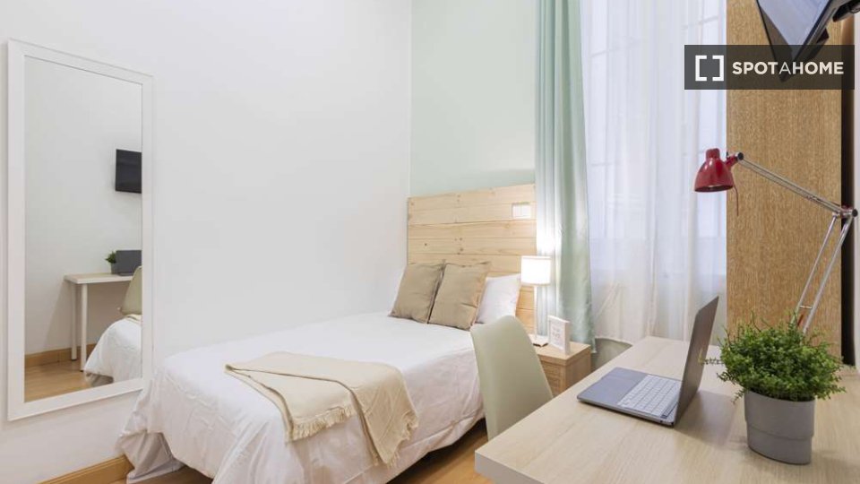 Double room Madrid, 41 beds — photo 3
