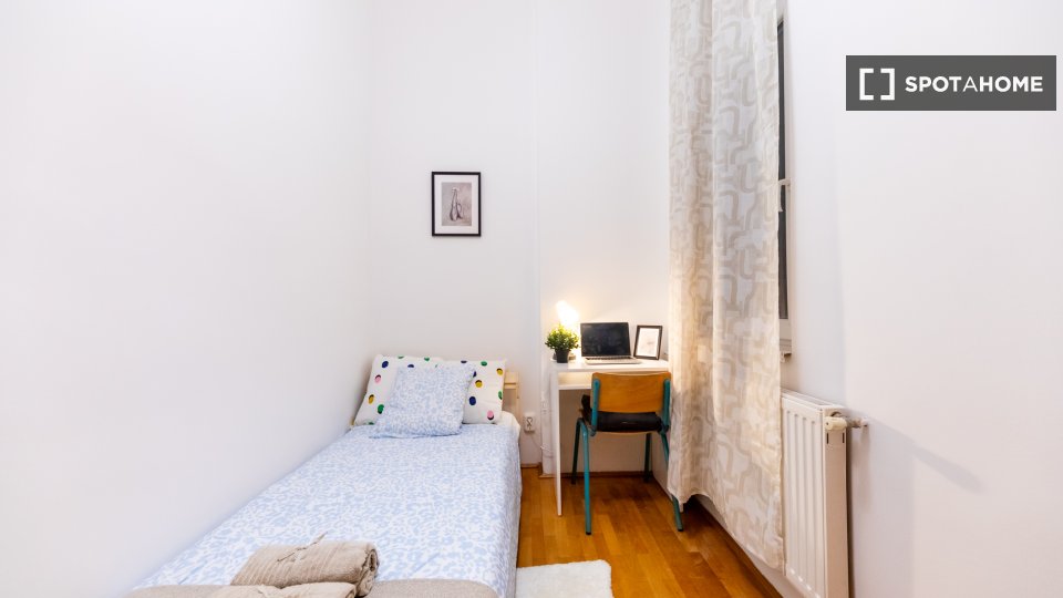 Double room Budapest, 3 beds, 100m² — photo 13