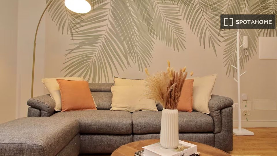 Apartment Rome, 1 bed — photo 17