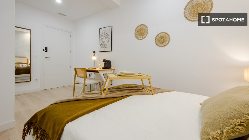 Camera doppia Madrid, 4 camere — foto 3