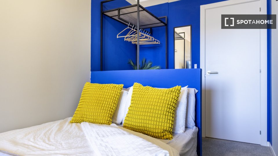 Double room Madrid, 7 beds, 157m² — photo 13