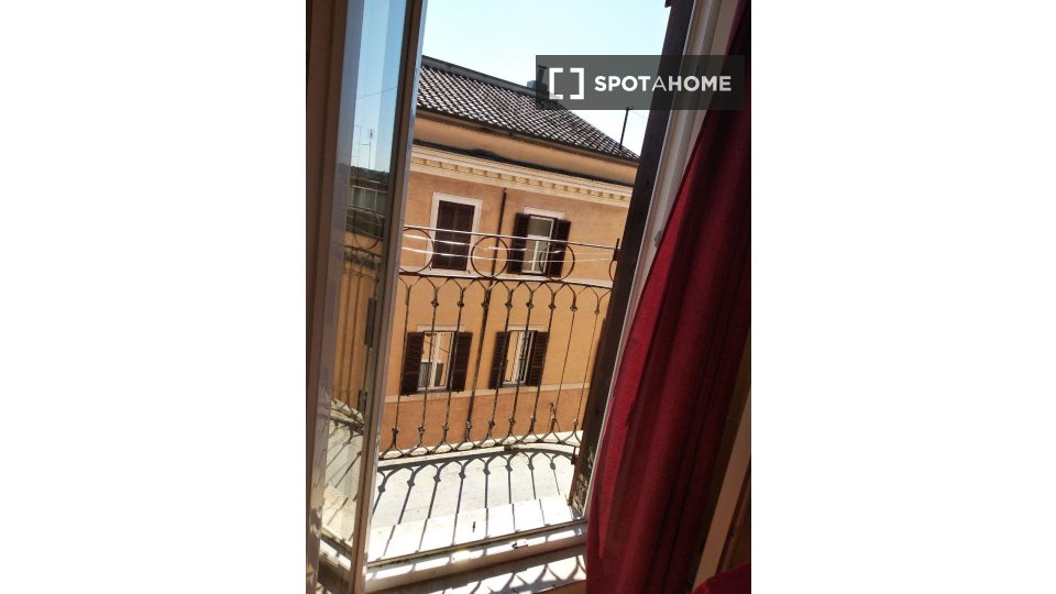 Double room Rome, 2 beds, 33m² — photo 8