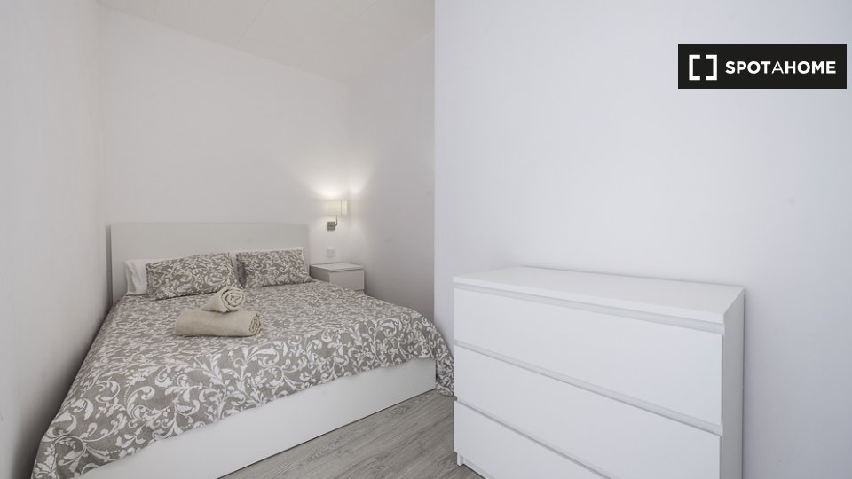 Double room Barcelona, 4 beds — photo 16