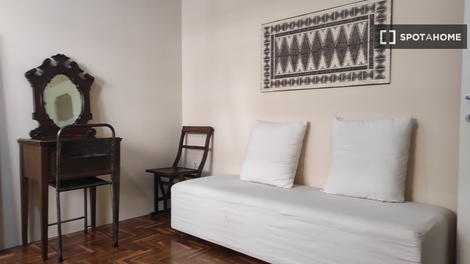 Double room Brescia, 3 beds, 120m² — photo 14