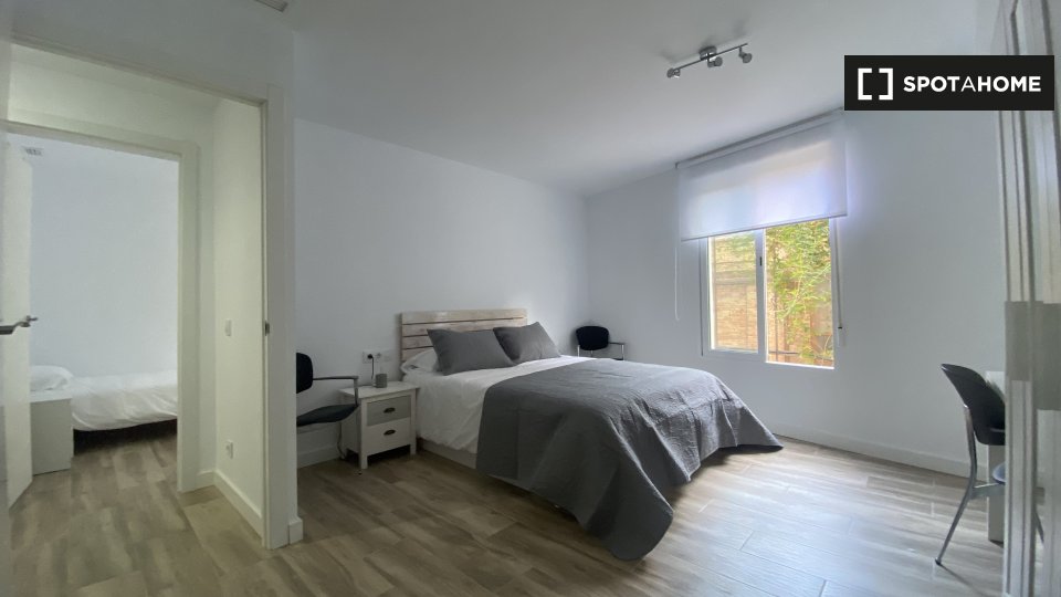 Apartment Valencia, 2 beds, 85m² — photo 44