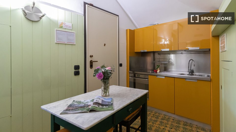 Apartment Milan, 1 bed, 120m² — photo 8