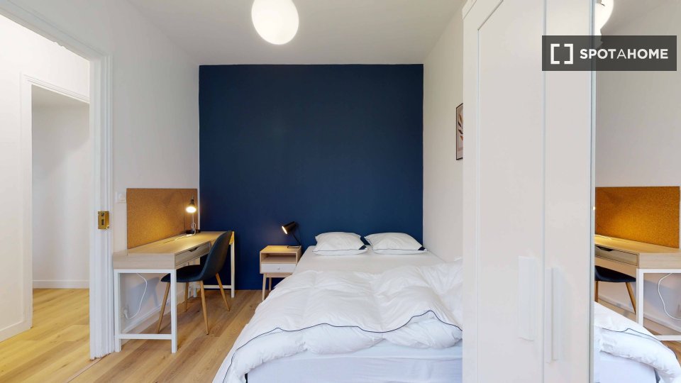Double room Paris, 18 beds — photo 28