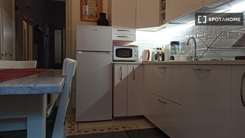 Double room Florence, 3 beds, 160m² — photo 19