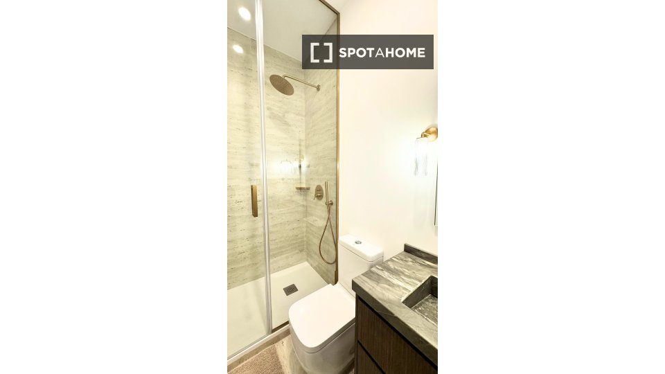 Apartment Madrid, 2 beds, 168m² — photo 3