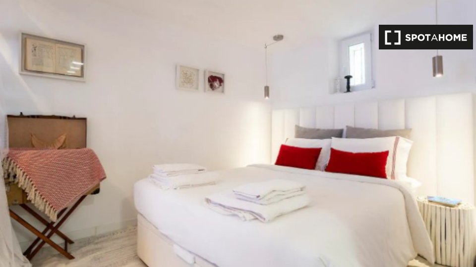 Apartment mono Lisbon, 50m² — photo 13