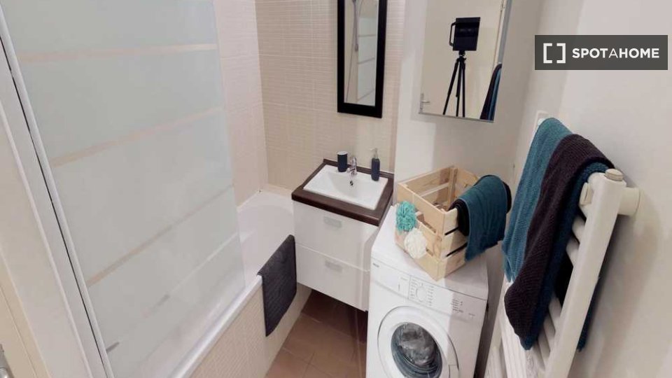 Double room Lille, 4 beds, 70m² — photo 14