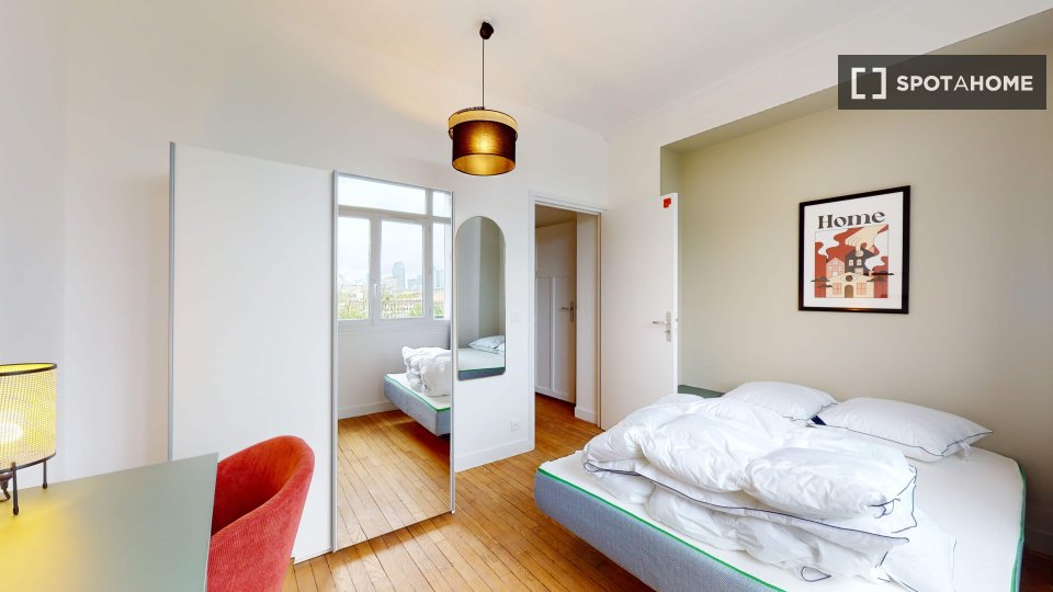 Double room Paris, 12 beds — photo 10