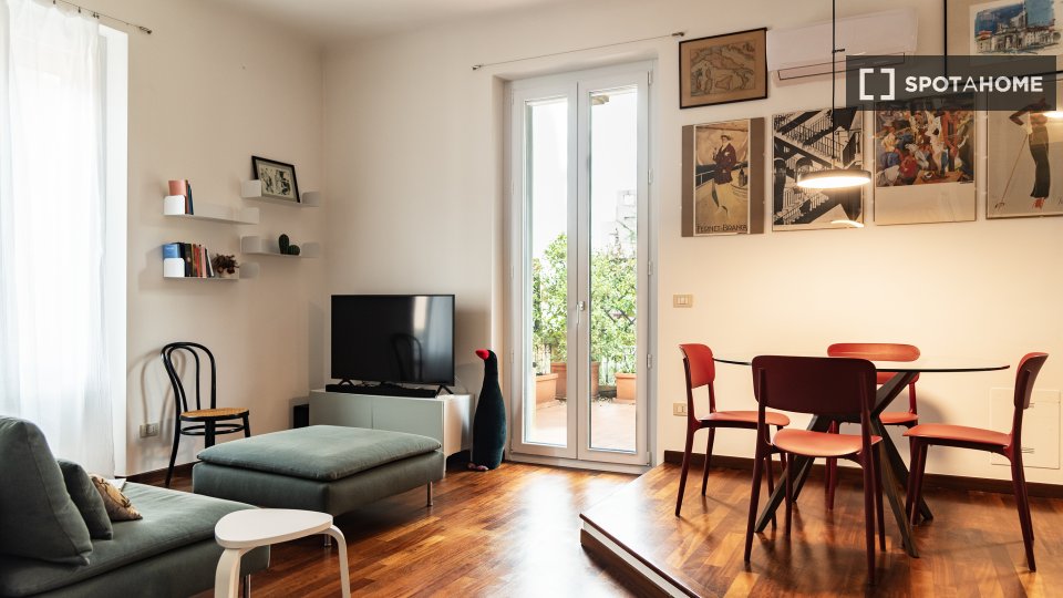 Apartment Milan, 1 bed — photo 2