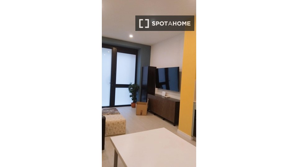 Apartment Madrid, 2 beds, 70m² — photo 13
