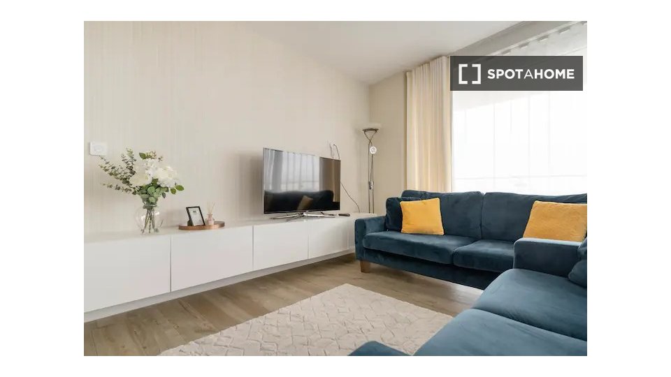 Apartment London, 2 beds — photo 13