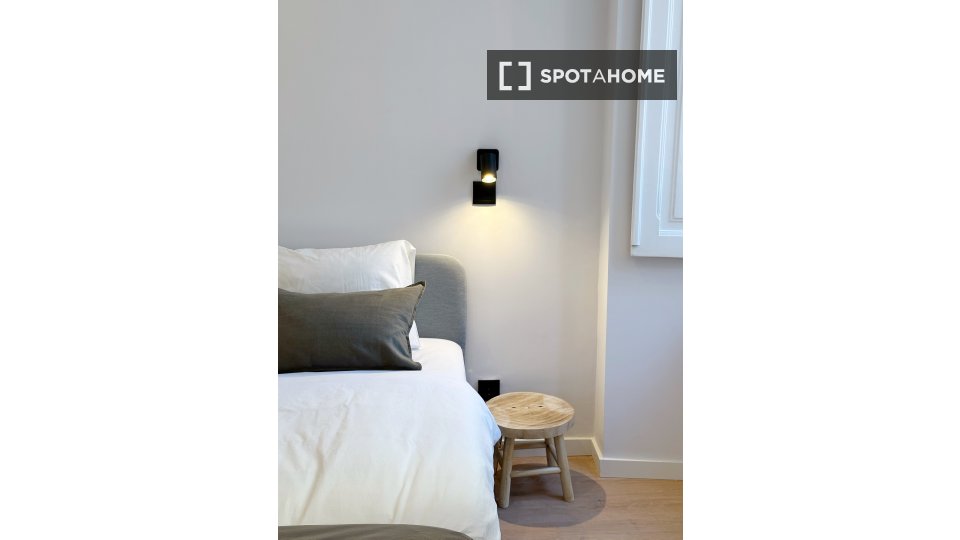 Apartment Lisbon, 2 beds, 70m² — photo 5