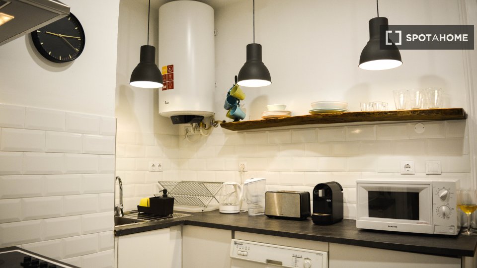 Double room Lisbon, 4 beds — photo 3