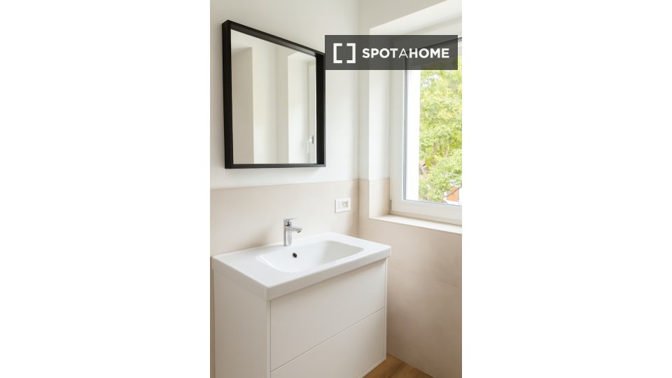Double room Trento, 5 beds — photo 18
