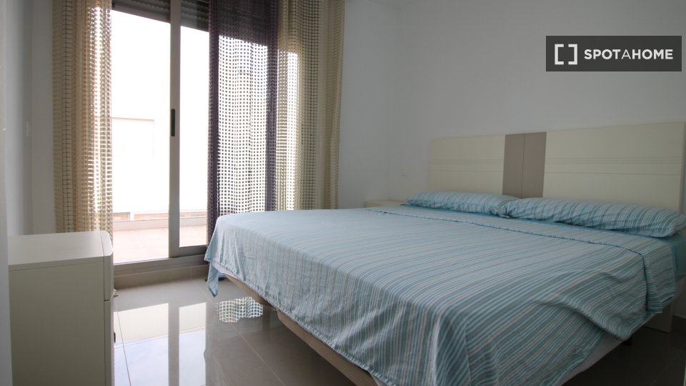 Apartment Alicante, 3 beds, 125m² — photo 10
