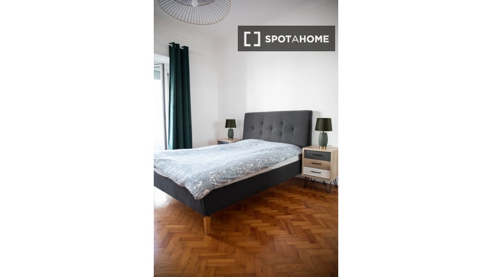 Double room Lisbon, 9 beds — photo 6