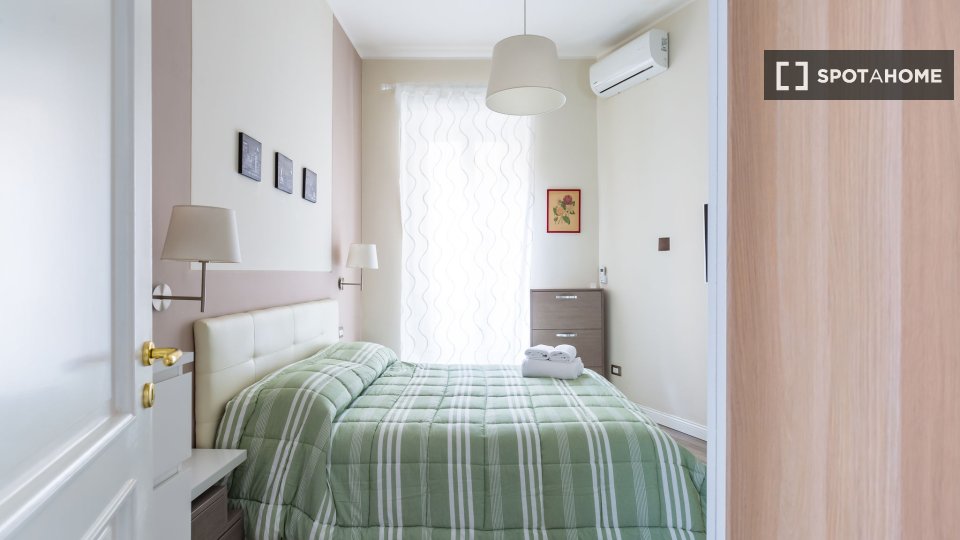 Apartment Naples, 1 bed, 60m² — photo 2