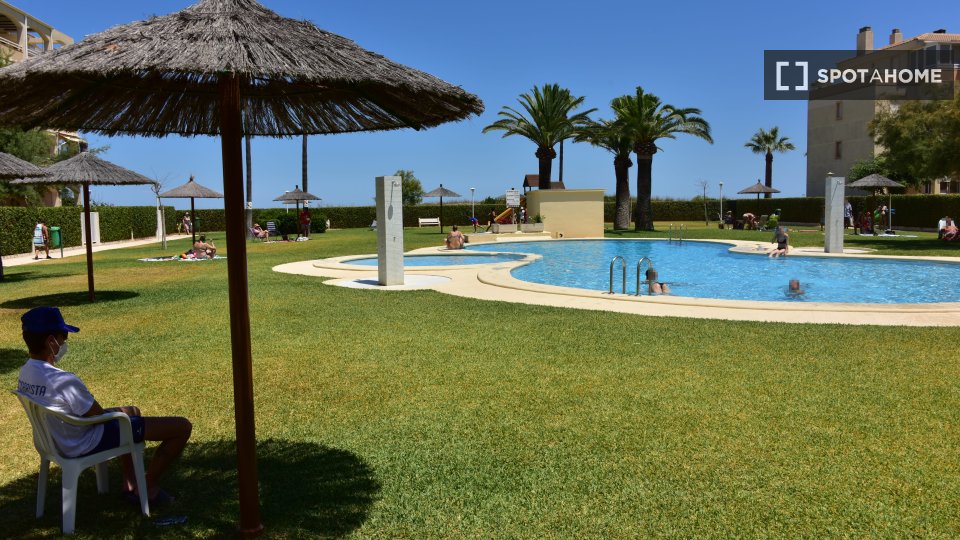 Apartment Alicante, 2 beds, 65m² — photo 13