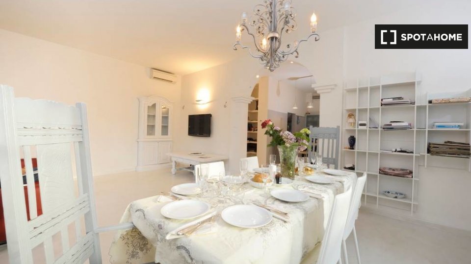 Double room Bologna, 3 beds — photo 9