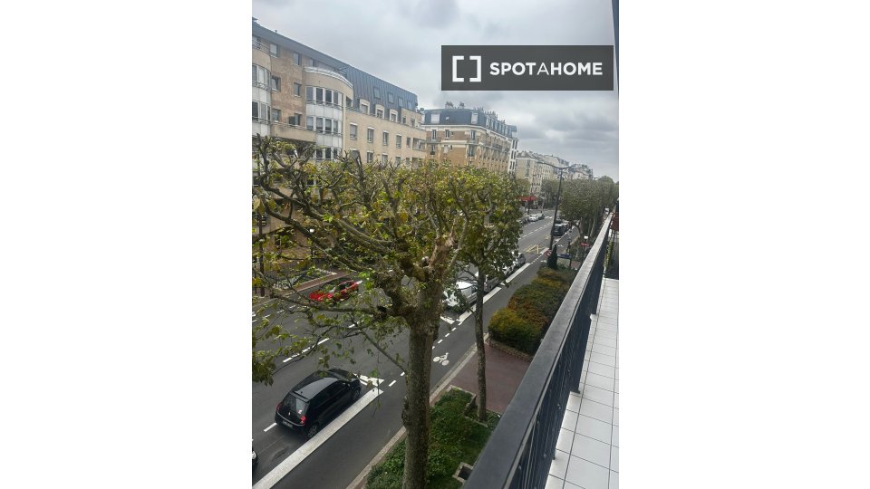 Double room Paris, 3 beds, 100m² — photo 9