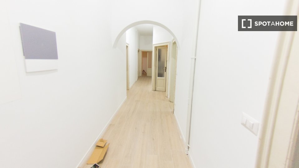Double room Milan, 1 bed, 140m² — photo 7