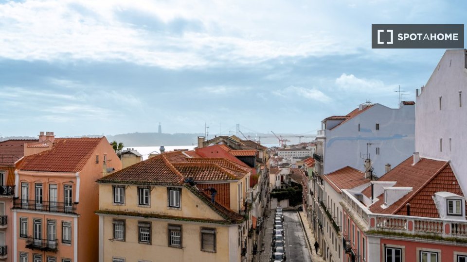 Double room Lisbon, 4 beds — photo 4