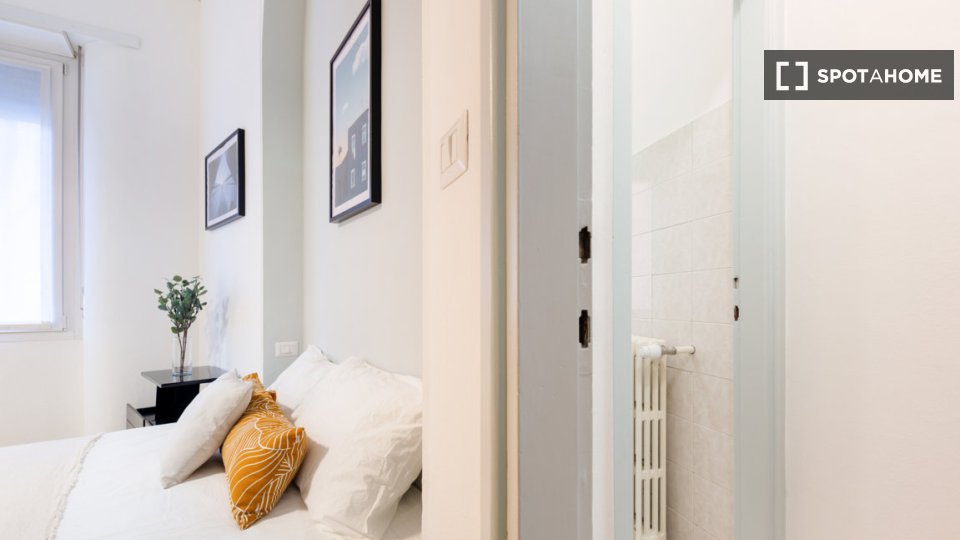 Apartment Milan, 1 bed, 53m² — photo 3