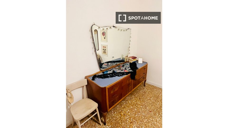 Double room Rome, 2 beds, 70m² — photo 44