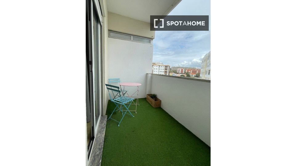 Apartment Lisbon, 1 bed, 50m² — photo 24