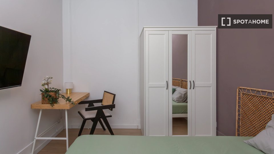 Double room Lisbon, 8 beds — photo 13