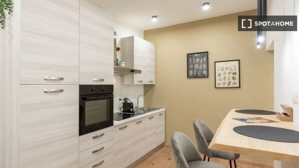 Apartment Genoa, 2 beds — photo 9