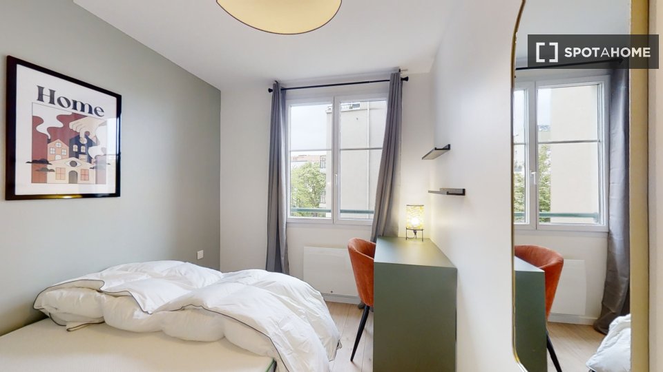 Double room Lyon, 15 beds — photo 21