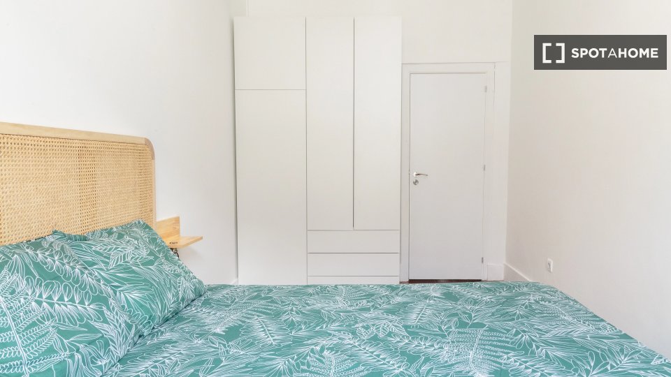 Double room Lisbon, 10 beds — photo 12