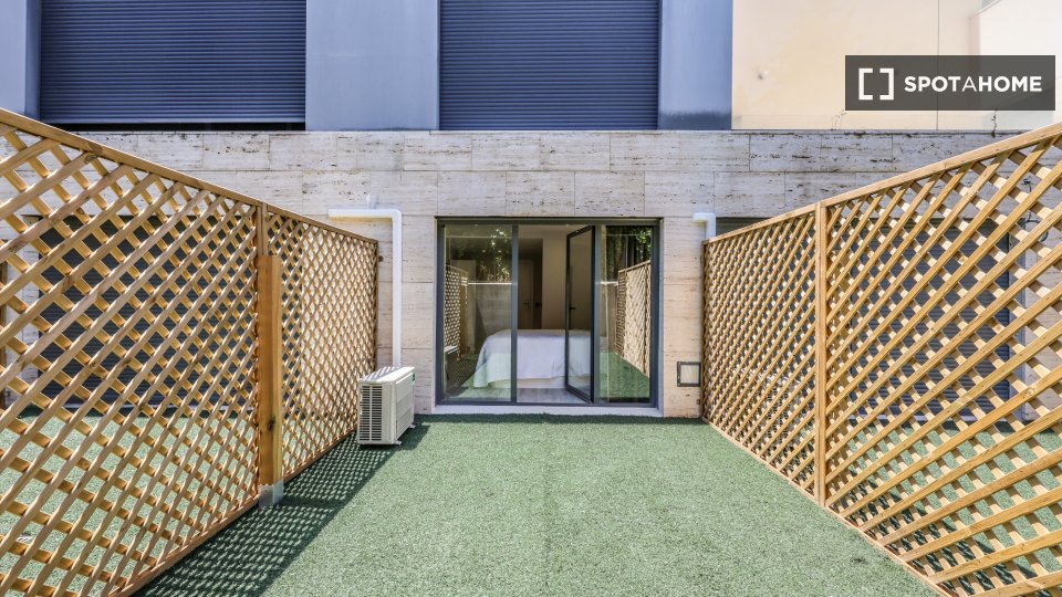 Apartment Madrid, 8 beds — photo 2