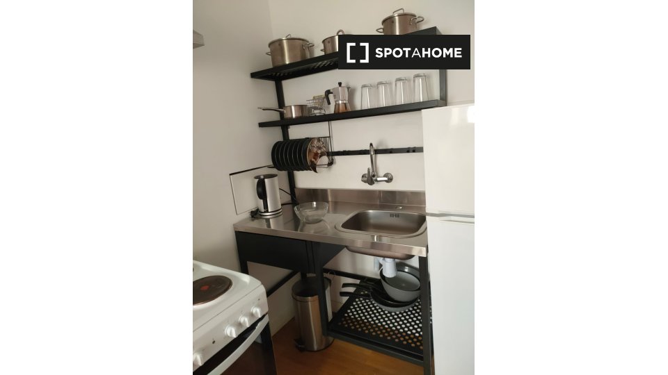 Apartment mono Lisbon, 62m² — photo 14