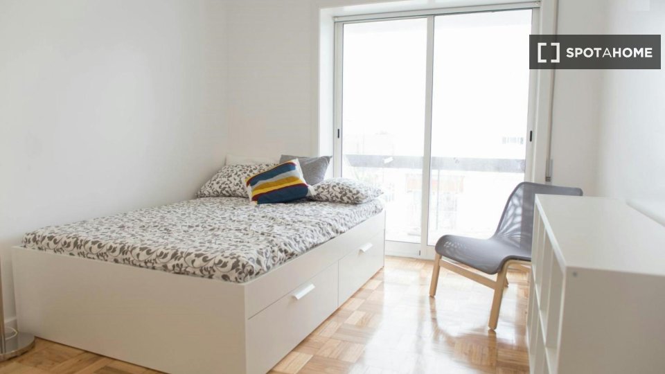 Double room Porto, 14 beds — photo 11