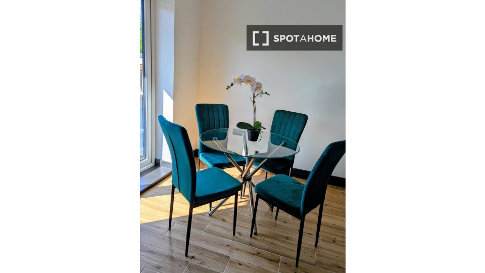 Apartment London, 2 beds, 74m² — photo 8
