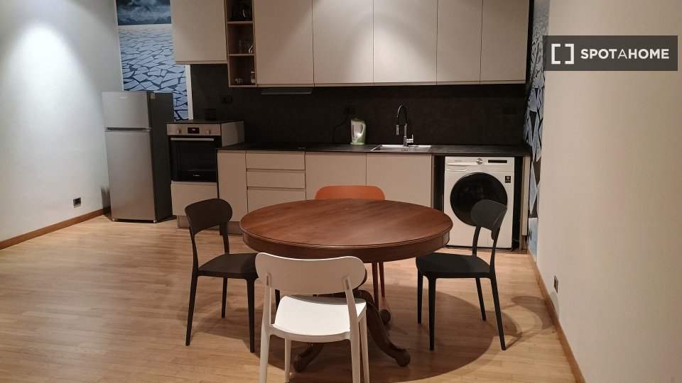 Appartamento Torino, 2 camere, 107m² — foto 4